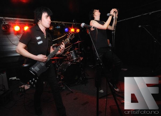 Backstreet Girls østsia