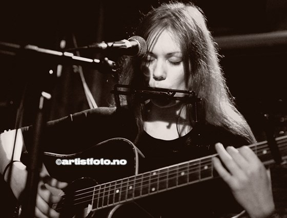 Benedicte Gran_2013_©Copyright.Artistfoto.no-002