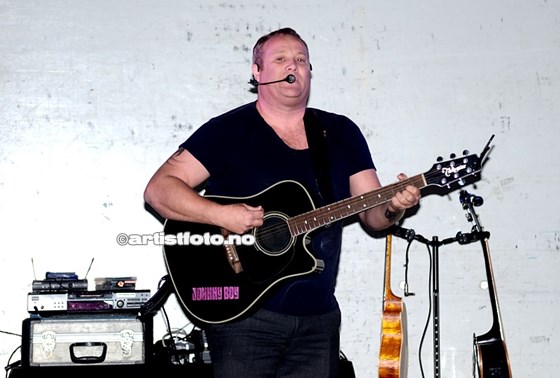 Johnny Sandaaker_2014_©Copyright.Artistfoto.no-001