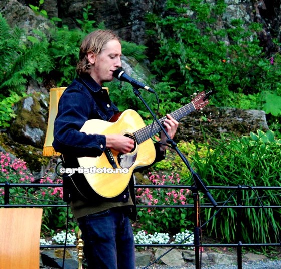 Jonas Alaska_2014_©Copyright.Artistfoto.no-002