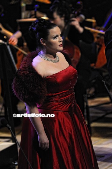 Victoria Nava_2011_©Copyright.Artistfoto.no-003