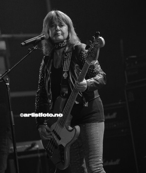 Suzi Quatro på Banken Arena i Kvinesdal, Foto: Svein Erik Nomeland