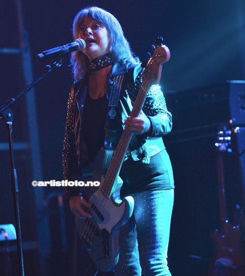Suzi Quatro på Banken Arena i Kvinesdal, Foto: Svein Erik Nomeland