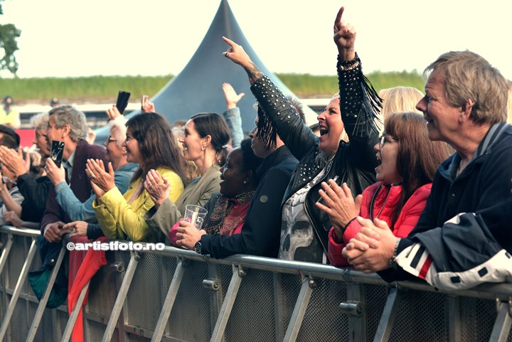 Bonnie_Tyler__DSC9635_artistfoto.no_Copyright