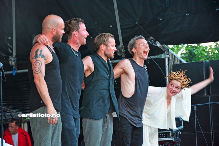 Gåte på Canal Street, Arendal 2019. Foto: Stine Hommelsgård