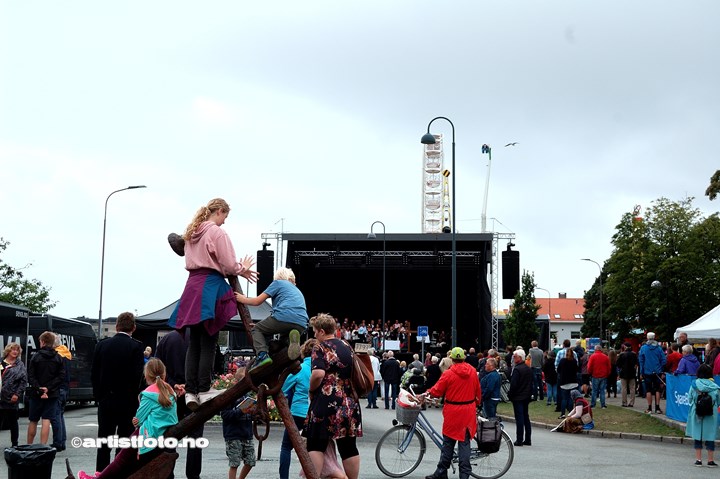 Skalldyrfestivalen, Mandal 2019. Foto: Sofie og Marie Launes Nomeland