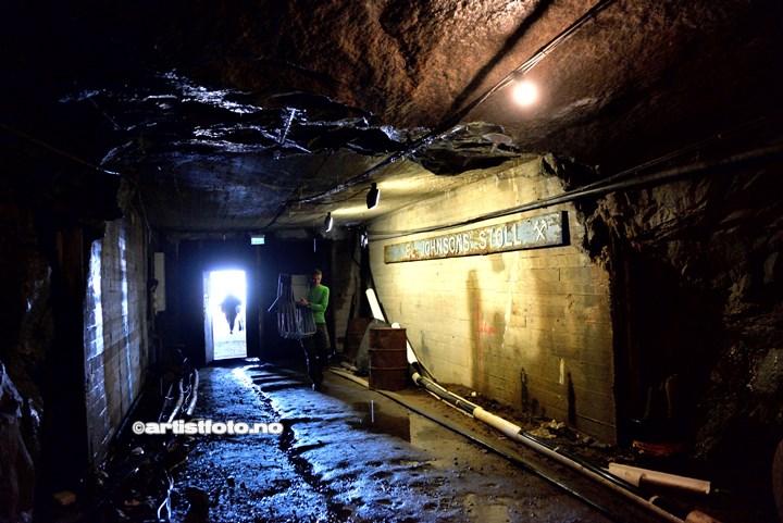 Hilde Selvikvåg i Knaben gruver 2019. Foto: Svein Erik Nomeland