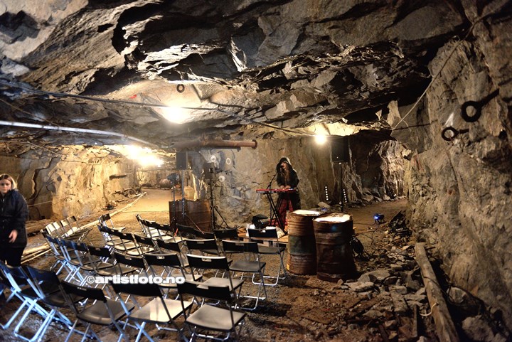 Hilde Selvikvåg i Knaben gruver 2019. Foto: Svein Erik Nomeland