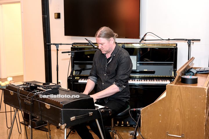 Haugtussa på Nordberg Fort, (Bjørge Verbaan og Jorunn Undheim). Foto Svein Erik Nomeland
