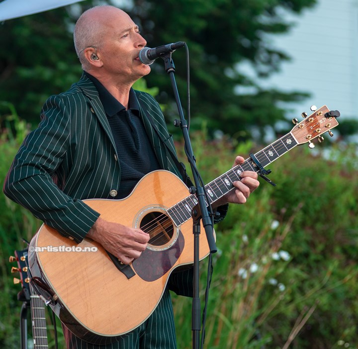 Morten Abel på Skåland Gjestegård , Moi. Foto: Svein Erik Nomeland