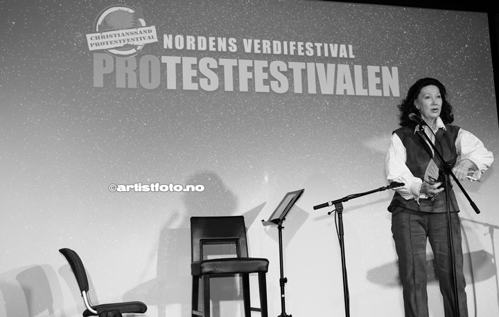 Åse Kleveland på Protestfestivalen 2020 , Kristiansand. Foto: Svein Erik Nomeland