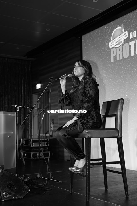 Astrid Tveitan på Protestfestivalen 2020 , Kristiansand. Foto: Svein Erik Nomeland