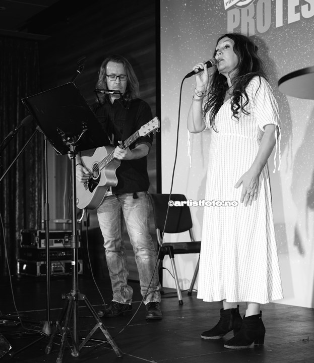 Kira J på Protestfestivalen 2020 , Kristiansand. Foto: Svein Erik Nomeland