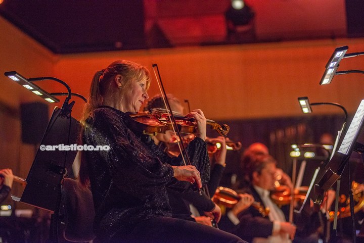 Herborg Kråkevik konsert i Kilden, Kristiansand Symfoniorkester. Foto: Svein Erik Nomeland