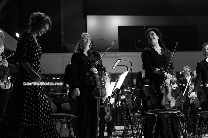 Herborg Kråkevik konsert i Kilden, Kristiansand Symfoniorkester. Foto: Svein Erik Nomeland