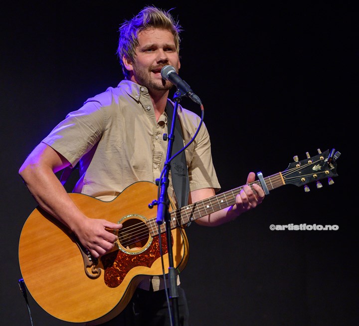 Axel Frønes i Teateret, Kristiansand