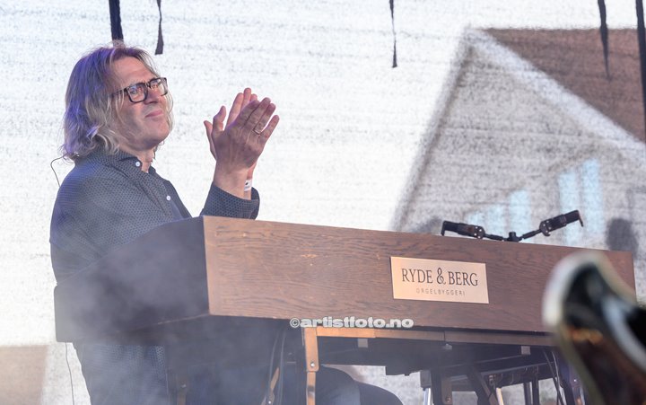 Henning Kvitnes på Skalldyrfestivalen i Mandal. Foto: Marie Launes