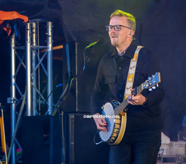Henning Kvitnes på Skalldyrfestivalen i Mandal. Foto: Marie Launes