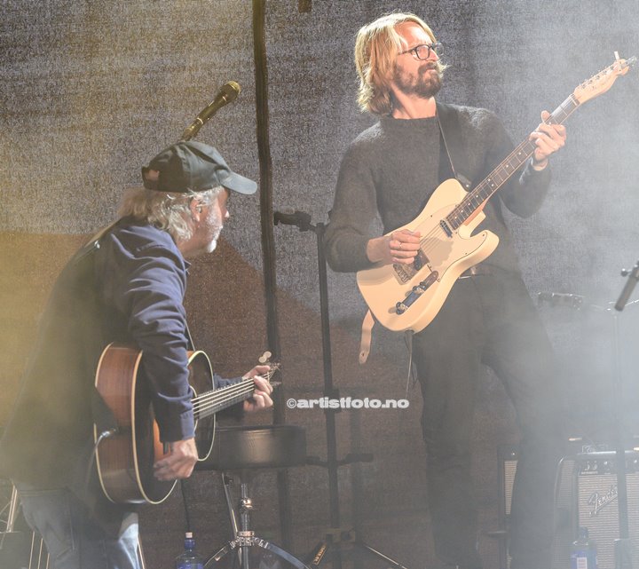 Henning Kvitnes på Skalldyrfestivalen i Mandal. Foto: Marie Launes