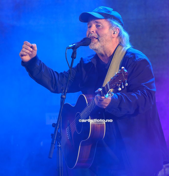 Henning Kvitnes på Skalldyrfestivalen i Mandal. Foto: Marie Launes
