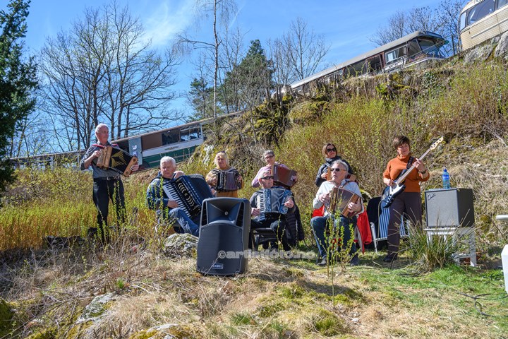 Trekkspillklubben SydVest´n på SydVest´n Trekkspillklubb på Holum Historielags 100 års feiring av Knuden.