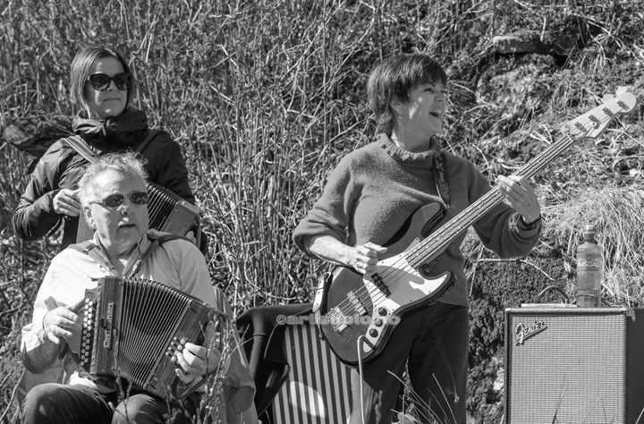 SydVest´n Trekkspillklubb på Holum Historielags 100 års feiring av Knuden.