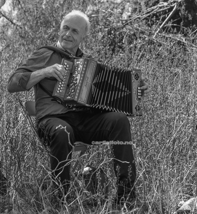SydVest´n Trekkspillklubb på Holum Historielags 100 års feiring av Knuden.