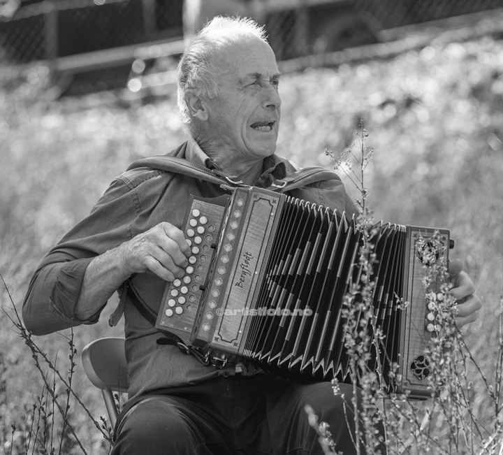 SydVest´n Trekkspillklubb på Holum Historielags 100 års feiring av Knuden.