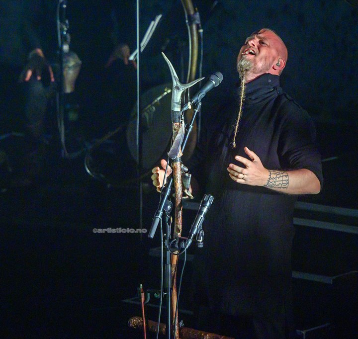 Einar Selvik, Wardruna, i Kilden Kristiansand. Foto: Svein Erik Nomeland