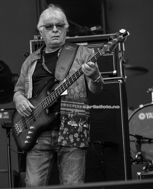 Froddi & Compagniet på Viking Stadion. Foto: Svein Erik Nomeland