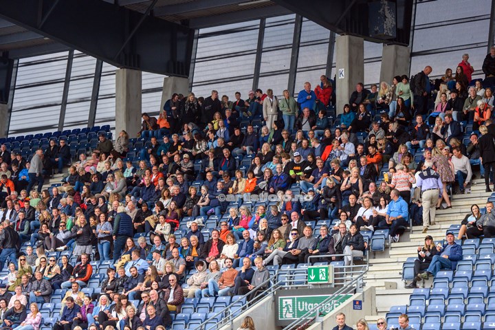 Froddi & Compagniet på Viking Stadion. Foto: Svein Erik Nomeland