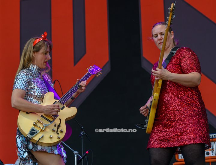 Hedvig Mollestad Trio, Tons of Rock 2022. Foto: Svein Erik Nomeland