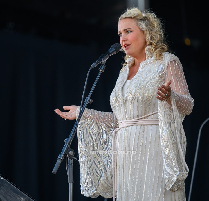 Helene Bøksle på Bystranda i Kristiansand. Foto: Svein Erik Nomeland