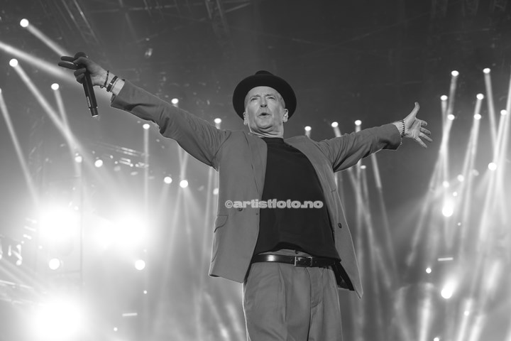 Mods på Viking Stadion. Foto: Svein Erik Nomeland