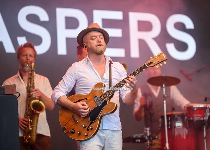 Bo Kaspers Orkester, Canal Street, Arendal. Foto: Svein Erik Nomeland