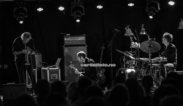 Nils Petter Molvær på Canal Street, Arendal. Foto: Svein Erik Nomeland