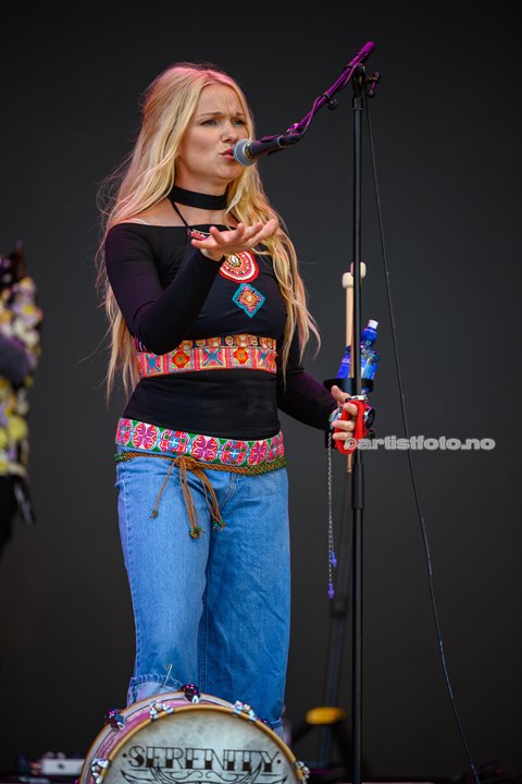 Sol Heilo på Canal Street, Arendal. Foto: Svein Erik Nomeland