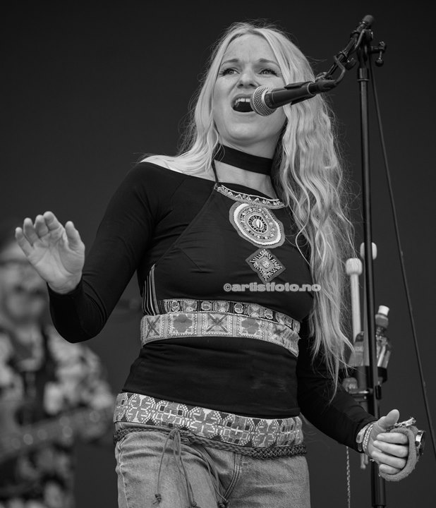 Sol Heilo på Canal Street, Arendal. Foto: Svein Erik Nomeland