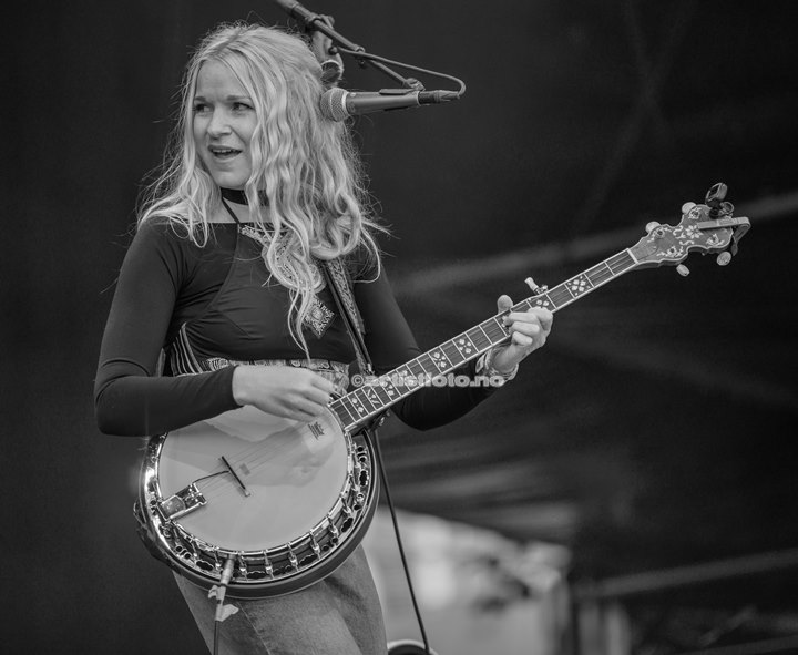 Sol Heilo på Canal Street, Arendal. Foto: Svein Erik Nomeland