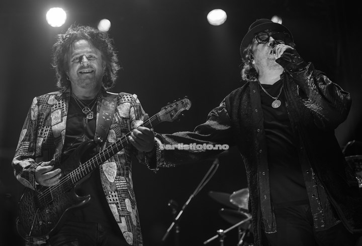 Fra venstre: Steve Lukather og Joseph Williams, Toto, Vulkan Open Air, Oslo. Foto: Svein Erik Nomeland