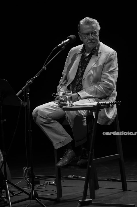 Mikael Wiehe på Teateret, Kristiansand. Foto: Svein Erik Nomeland