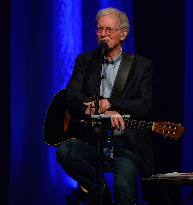 Ingrid Bjørnov og Øystein Sunde i Sandnes Kulturhus. Foto: Svein Erik Nomeland