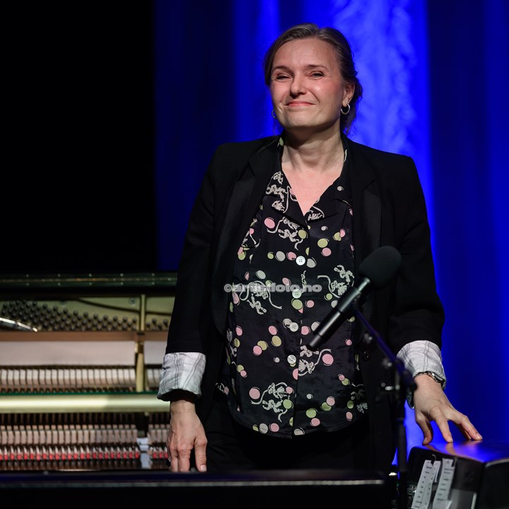 Ingrid Bjørnov og Øystein Sunde i Sandnes Kulturhus. Foto: Svein Erik Nomeland