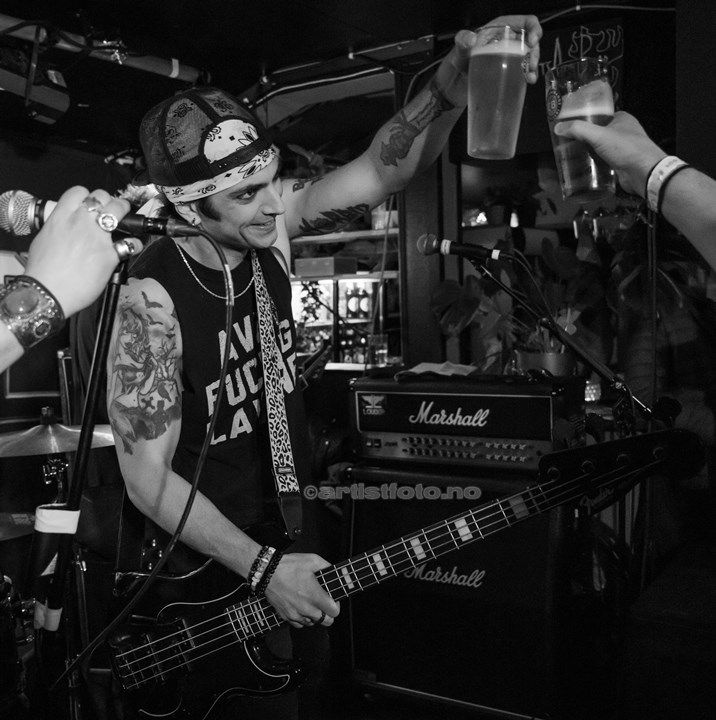 Martin Korsgaard Hervig, Razorbats på Vaktbua Kristiansand. Foto Svein Erik Nomeland