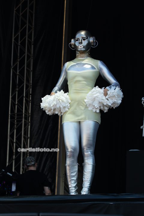 Bring me the Horizon på Tons of Rock 2022. Foto: Millie Steinsdóttir Leirvik