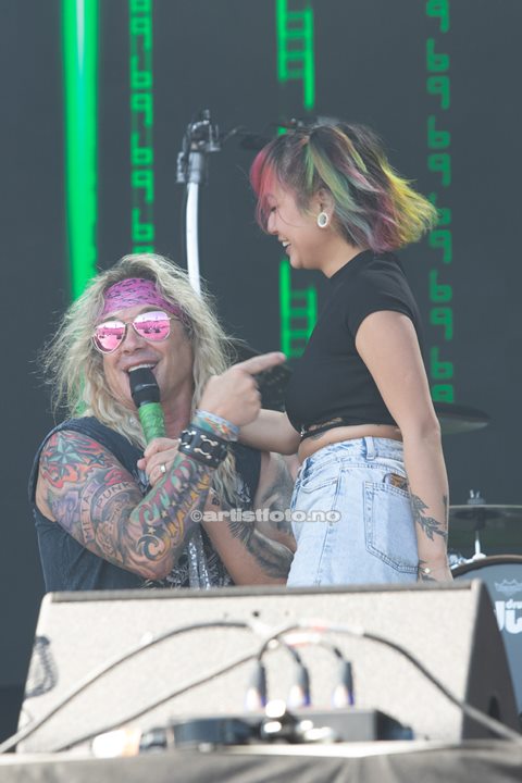 Steel Panther på Tons of Rock 2022. Foto: Millie Steinsdóttir Leirvik