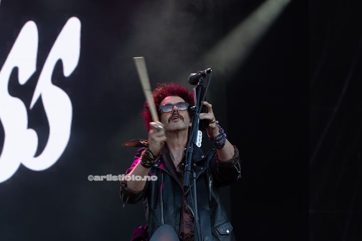 The Darkness på Tons of Rock 2022. Foto: Millie Steinsdóttir Leirvik