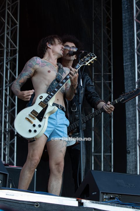 The Darkness på Tons of Rock 2022. Foto: Millie Steinsdóttir Leirvik