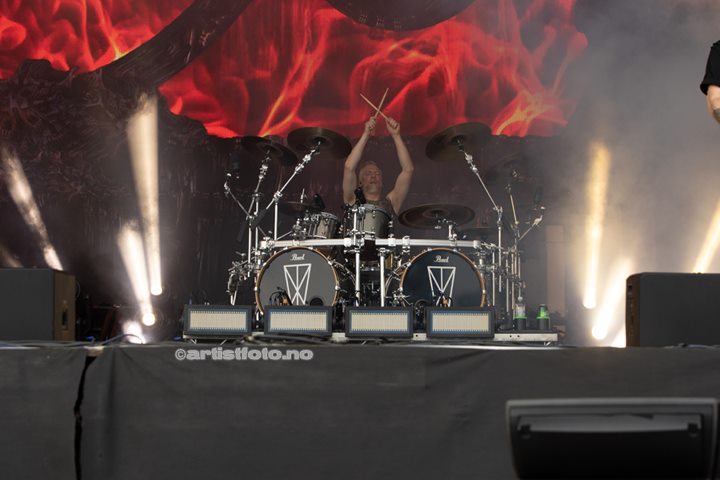 Within Temptation på Tons of Rock 2022. Foto: Millie Steinsdóttir Leirvik