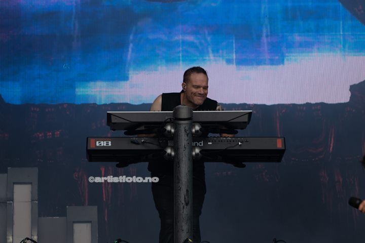 Within Temptation på Tons of Rock 2022. Foto: Millie Steinsdóttir Leirvik